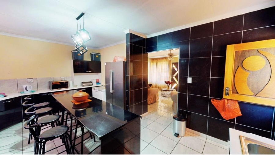 4 Bedroom Property for Sale in Morning Glory Northern Cape